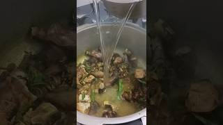 பாட்டியம்மாவின் ஆட்டு கால் சூப் attukal soup in tamil avvai samayal food cooking [upl. by Kaz]