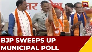 UP Nikay Chunav Results BJP Leaders Felicitate CM Yogi As The Party Sweeps Urban Local Body Polls [upl. by Yecaw82]