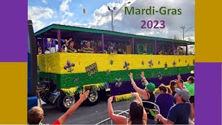 Mardi Gras Day Parade 2023 in Metairie La  Fat Tuesday Carnival Time  Veterans Blvd [upl. by Horn497]