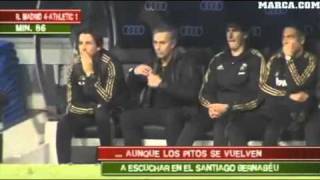 Reação de Mourinho aos assobios no Bernabéu [upl. by Swenson]