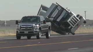 High Winds vs Trucks major rollovers [upl. by Pendergast]