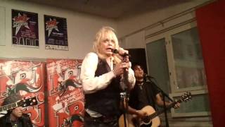 Michael Monroe  Superpowered superfly acoustic [upl. by Enerod]