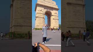 Kpop singer AOORA and Music Producer Fridayyy 🤍In Delhi India Gate ⛩️🇮🇳🇰🇷  aoora indiagate [upl. by Ronaele]