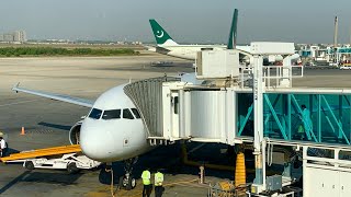 🇵🇰 PIA’s MEDIOCRE LUNCH  PIA TRIP REPORT  KHIISB  PK308  A320  APBMX [upl. by Noyk]