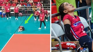 Alyssa Valdez in pain after hurting her knee  2022 PVL Reinforced Conference [upl. by Alvord]