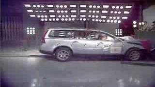 Volvo V70 crash test I [upl. by Marchal]