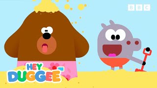 The Sandcastle Badge  Hey Duggee [upl. by Shaefer]