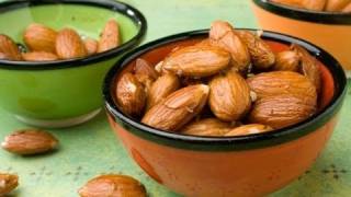 How to Blanch Almonds [upl. by Rabelais]