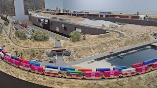 UNION PACIFIC AND BNSF CONTAINER TRAIN MEET EAST VALLEY LINES [upl. by Nagorb]