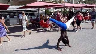 Capoeira Street Fighting 23 Ballermann 6 Samba Fight Brasil Espania Show Bahia [upl. by Kronfeld]