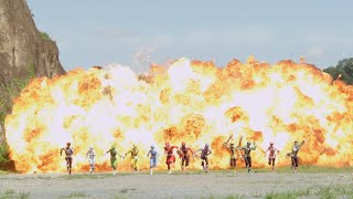 Zyuohger Vs Gokaiger Henshin amp Roll Call [upl. by Hyacinth20]