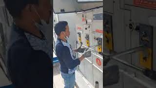 How to operate RMU  MV switchgear  Electrical work shorts [upl. by Ibmab327]