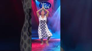 Sidhe sadhe Akshay song hindisong bollywood song dance idianidol shortsdance aparajitadance [upl. by Kreiner]