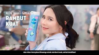 SUNSILK ANTIKETOMBE  Gempar Rambut Prilly Bebas Ketombe Walau Blusukan Pasar [upl. by Hairim]