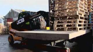 JCB Teletruk in Pallet Recycling [upl. by Einial]