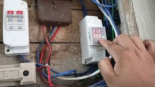 amiciSmart Automatic OverUnder Voltage and Over Load Protection Installation and Preview Hindi [upl. by Greggory101]