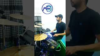 Vinde Nubai  වින්දේ නුඹයි  Sashika Nisansala  trending drumcover viralvideo drums [upl. by Yeoz]