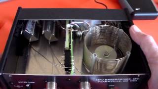 A Quick Look Inside an MFJ945E Antenna Tuner [upl. by Aidni413]