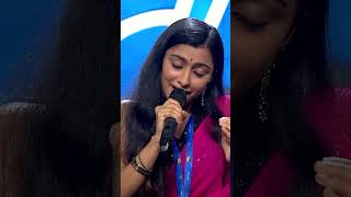 Sreya Ghoshal singing hai rama ye kya hua  indian idol sreyaghoshal indianidol15 oldsong [upl. by Thirza]