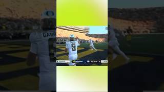 Dillon Gabriel runs it in from 23yds for a Oregon Touchdown 🦆 [upl. by Heer]