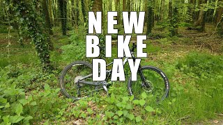 New Bike Day Trek full suspension mountain bike trekslash [upl. by Gerladina]