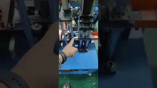 Bearing pipe threading machine轴承穿管一体机 [upl. by Rego430]