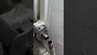 Installing radiator valve👌 asmrsounds totalplumber plumber asmrsounds satisfying [upl. by Ttirrej]