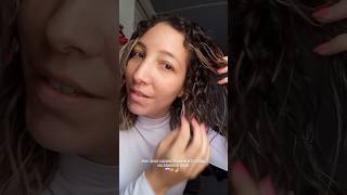 Cada cacho é uma alegria diferente 😍🤗 transiçãocapilar curlyhair cachos cabelocacheado [upl. by Ahsimak]