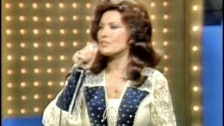 Loretta Lynn  Coal Miners Daughter [upl. by Sucramrej]