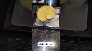 Makki ki roti shorts madhu ki kitchen makki roti rotilover food [upl. by Haianeb]