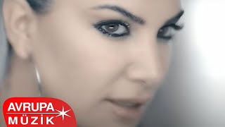 Ebru Yaşar  Kararsızım Official Video [upl. by Ameyn776]