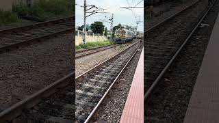 Shornur MEMU leaves Ernakulam Jn [upl. by Thorr706]