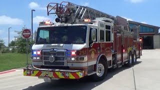 Pflugerville Fire Department Quint 251 responding [upl. by Adnileb]