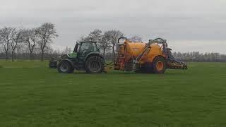 Injecteren met Deutz en Veenhuis giertank [upl. by Atir]