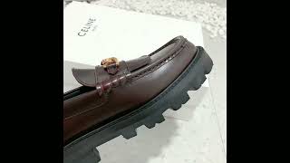 Celine Triomphe Chain Margaret LoaferSCETCMBK [upl. by Oznola]