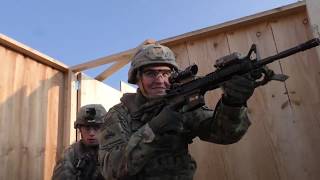 US Paratroopers conduct CQB training in SHOOT HOUSE [upl. by Libb195]