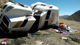 Un Castor accidentado en la Rumorosa BajaCalifornia [upl. by Nila582]