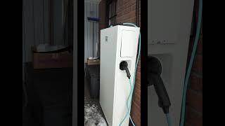 Installation av Emaldo AI batteri system i Östergötland och Småland [upl. by Uolyram]