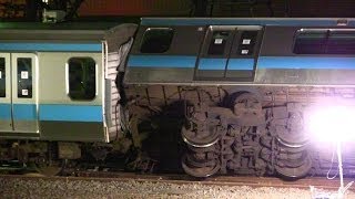 JR 京浜東北線脱線転覆事故現場 川崎駅 E233系ウラ177編成 2014223 Japan Railway Derailment Accident [upl. by Adnalahs633]