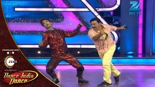 Dance India Dance Season 3  Raghav and Akshay Kumars Funny Slow Motion [upl. by Lomasi]