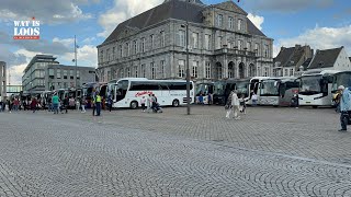 CONCERTBEZOEKERS ANDRÉ RIEU ARRIVEREN OP DE MARKT [upl. by Backer130]