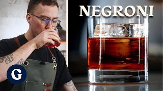 Lär dig göra en perfekt Negroni hemma [upl. by Secnarf]