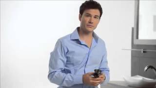 Philips SensoTouch 3D scheerapparaatrasoir homme  Productvideo Vandenborrebe [upl. by Amasa]