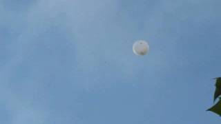 Launch of RS41 radiosonde [upl. by Colis]