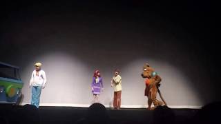 Parque Warner Nuevo Musical Scooby Doo El Museo de Cera 190315 [upl. by Nylevol]