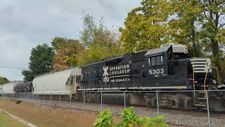 Railfanning NJT and CampD in Hackettstown NJ Ft 4109 [upl. by Sivartal]