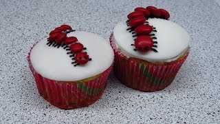 Creepy Crawly Halloween Cupcake  How To With The Icing Artist [upl. by Mike]