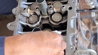 Toyota Land Cruiser 1FZFE Engine Teardown And Rebuilt [upl. by Meriel]