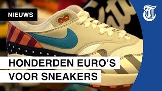 Exclusieve sneakers ‘Iedereen kijkt naar m’n schoenen’ [upl. by Assilla]