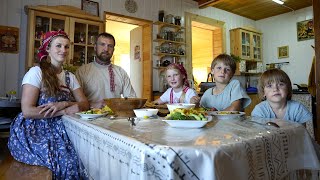 How Russian Families Live in the North of Russia With Subtitles Life in Russia Nowadays [upl. by Raila172]